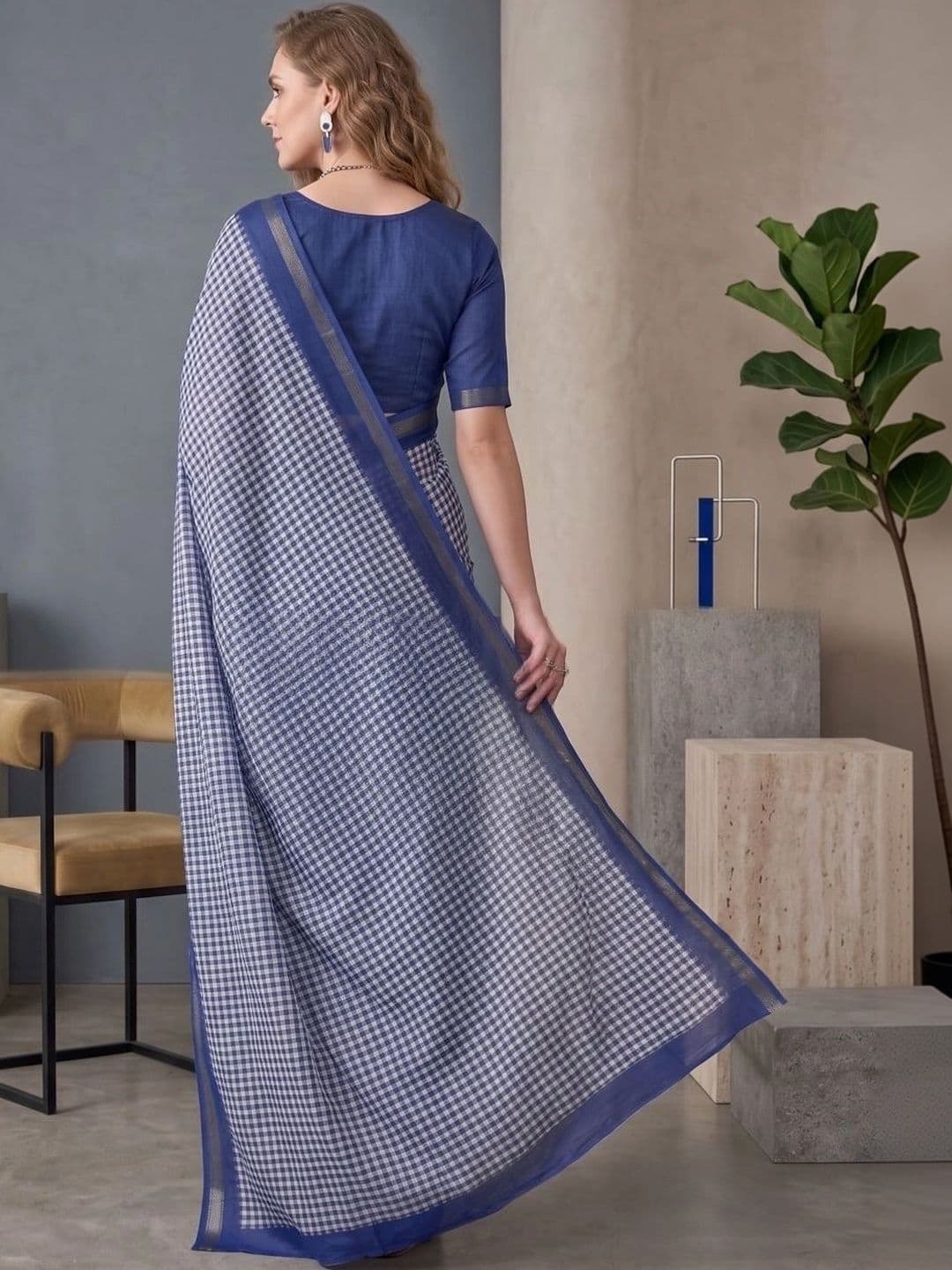 BORAD FASHION Striped Designer Chanderi Saree thumbnail 3