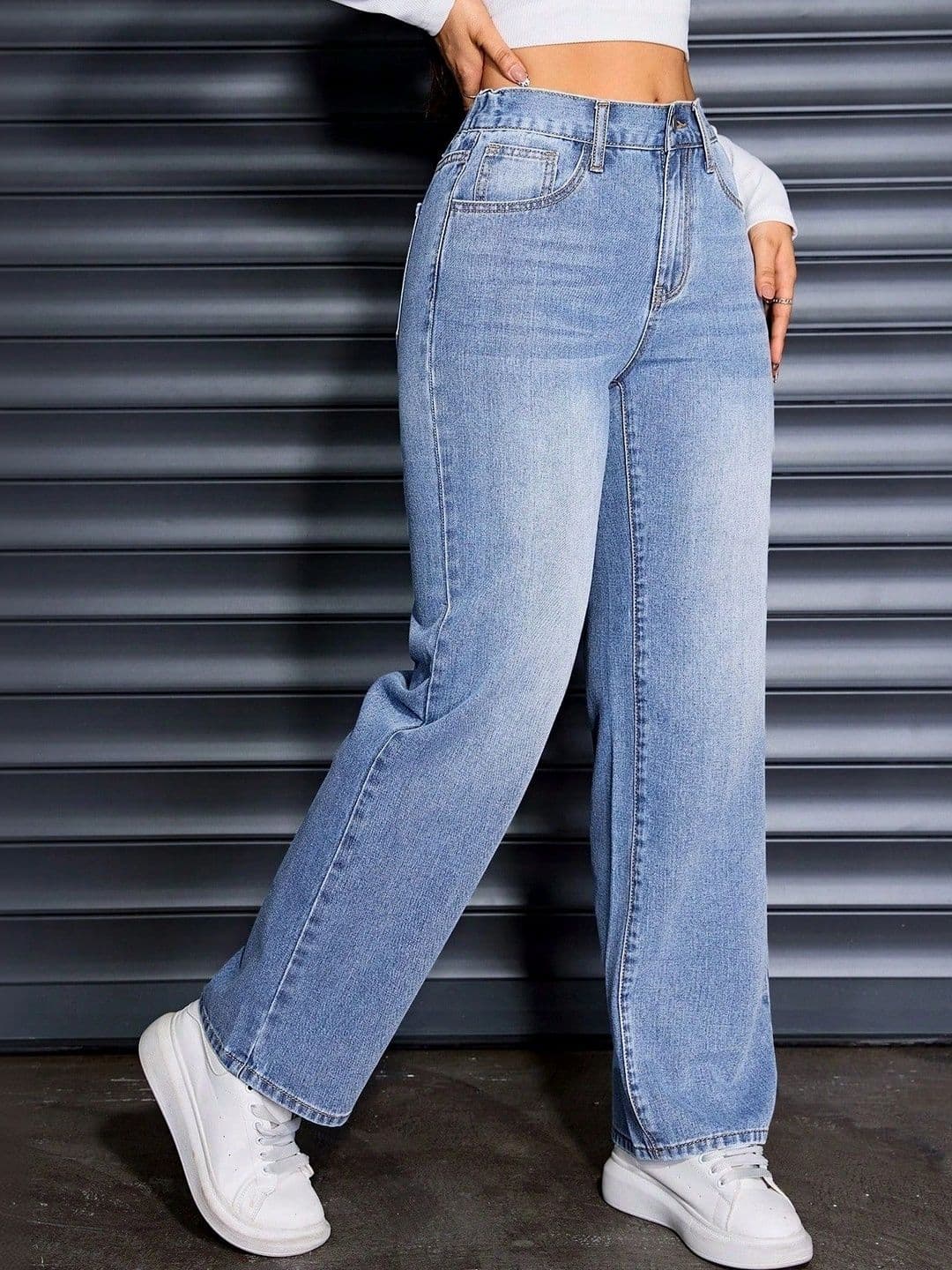 DENIMLOOK Women High-Rise Light Fade Jeans - view 1