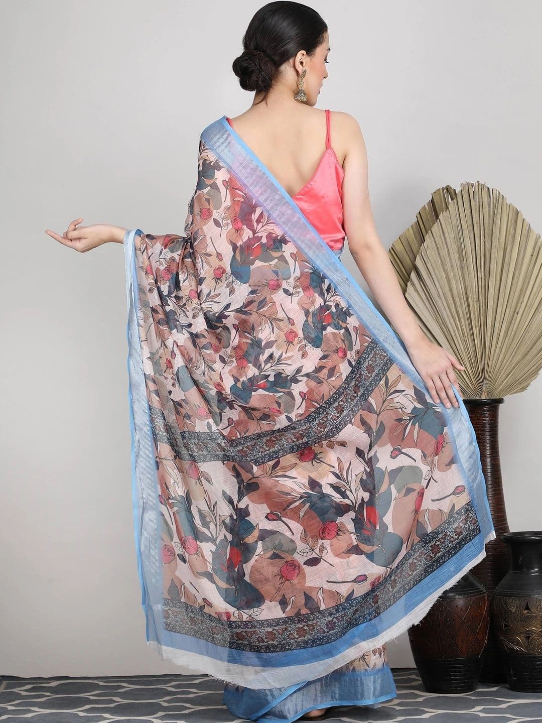 Tantvi By Prakuviri Linen Blend Saree thumbnail 5