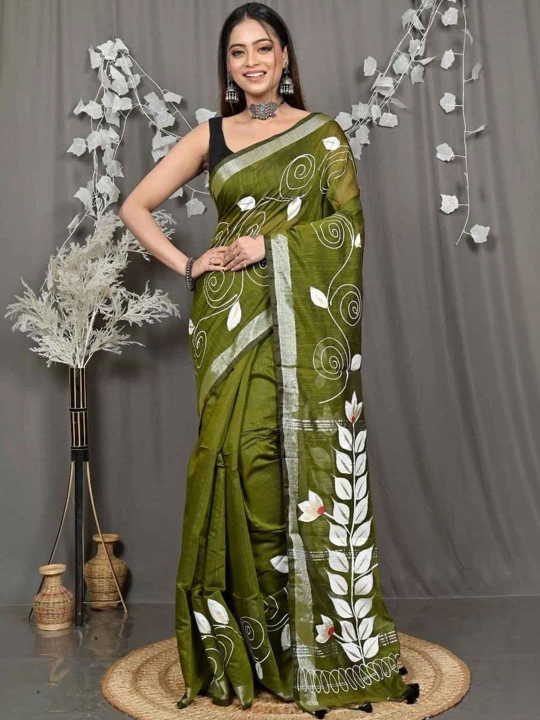 RoyBoni Floral Pure Cotton Taant Saree - view 1