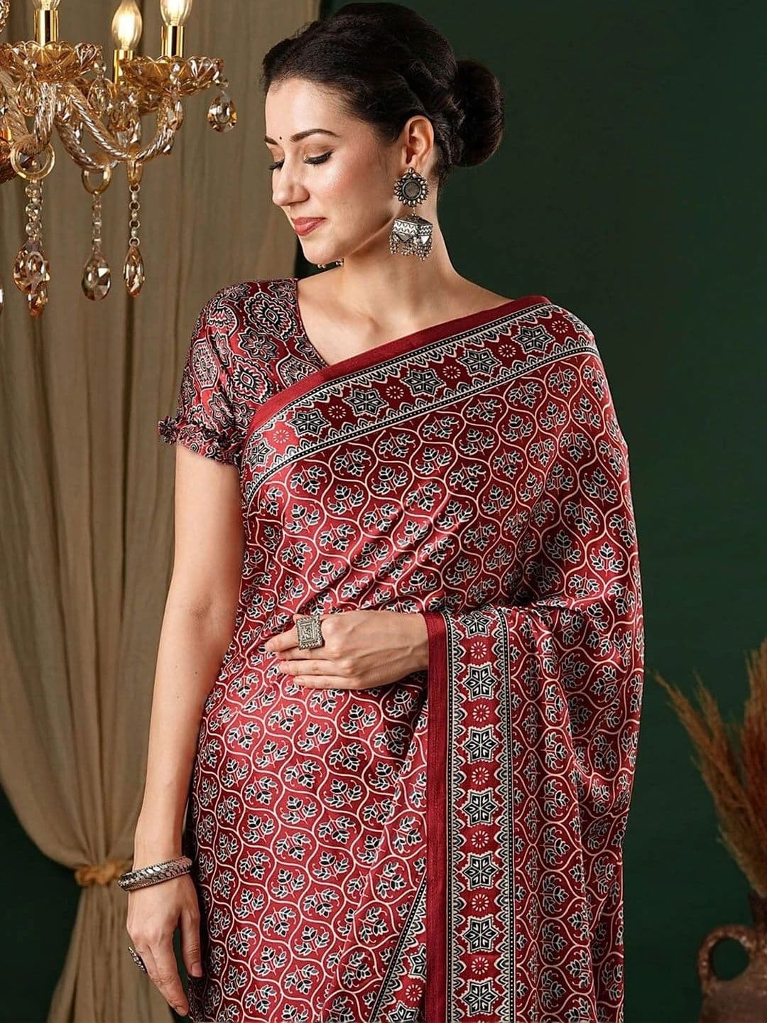 KALINI Mirror Work Silk Blend Heavy Work Mysore Silk Saree thumbnail 4
