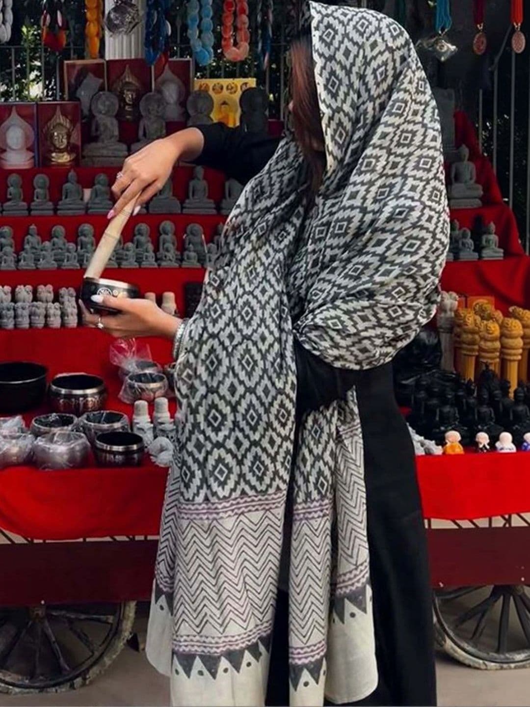 all about you Women Ethnic Motifs Regular Kurta with Palazzos & With Dupatta thumbnail 5