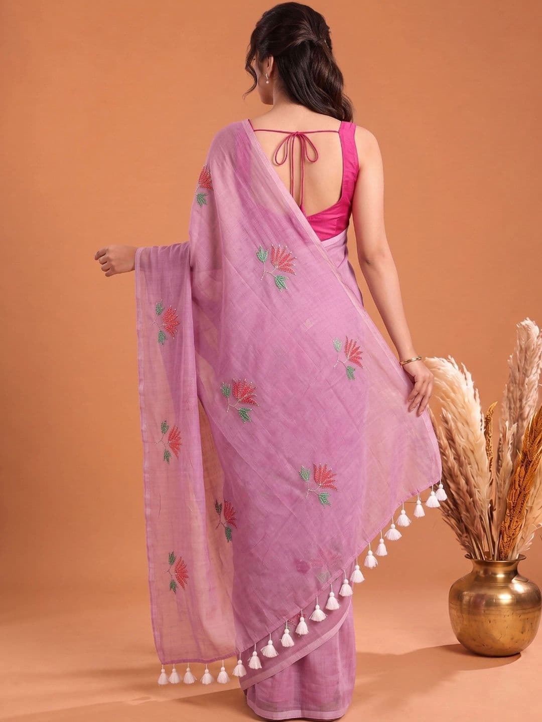 Aparna Floral Embroidered Pure Cotton Saree thumbnail 3