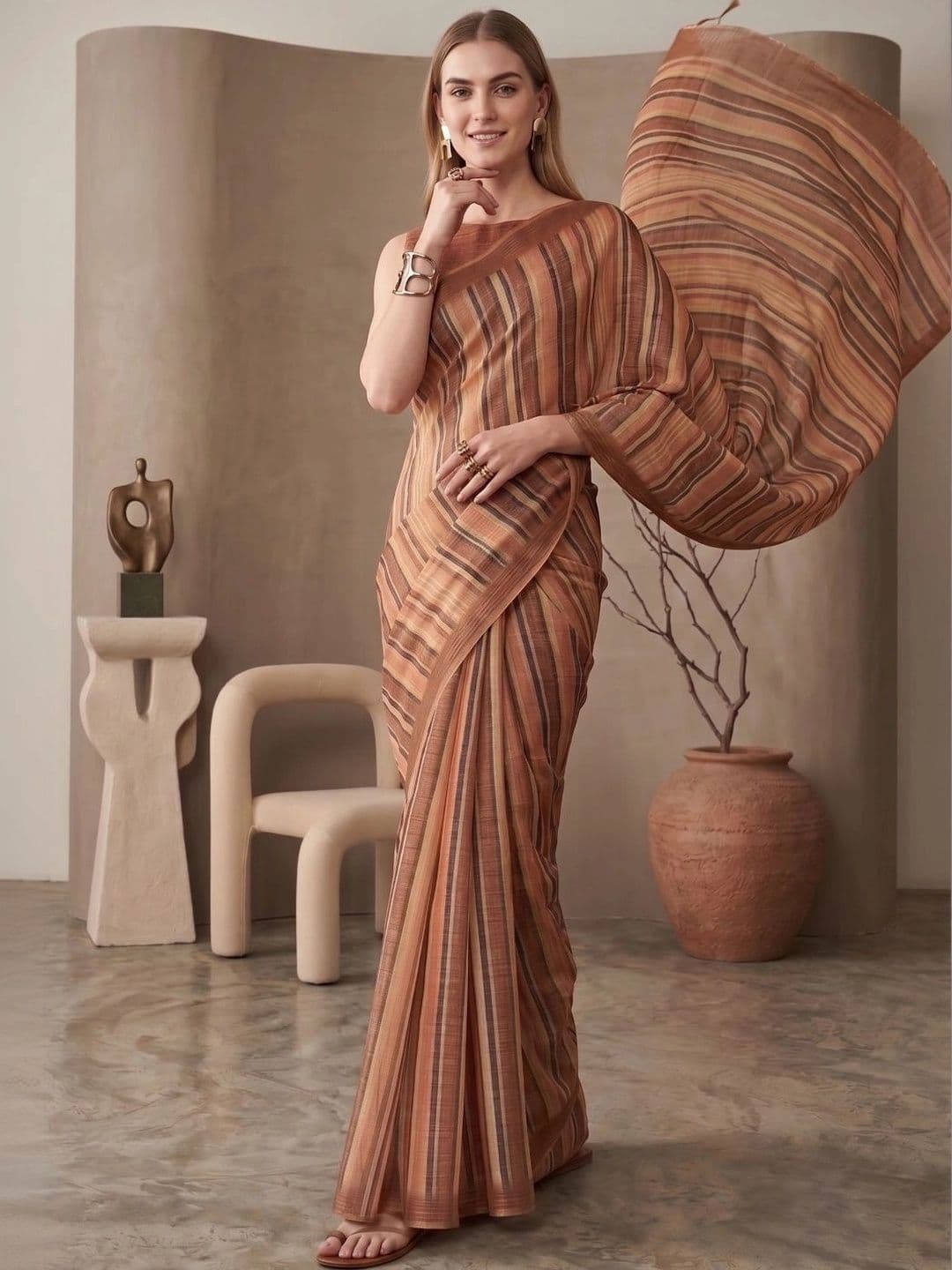 BORAD FASHION Striped Designer Chanderi Saree thumbnail 3