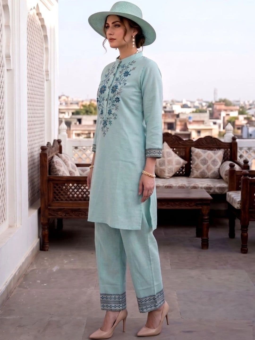 Laasika Embroidered Tunic with Trousers thumbnail 4