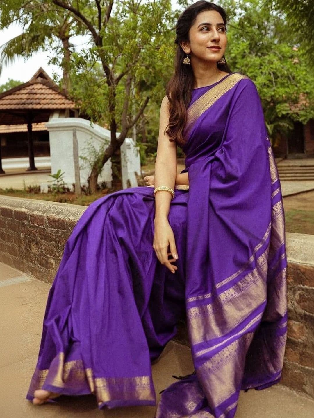 revika Woven Design Zari Art Silk Designer Kanjeevaram Saree thumbnail 4