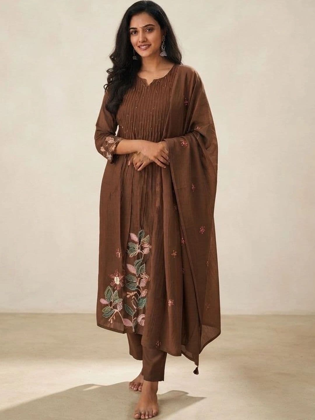 Sakhi Women Floral Embroidered Kurta Trousers Set - view 1