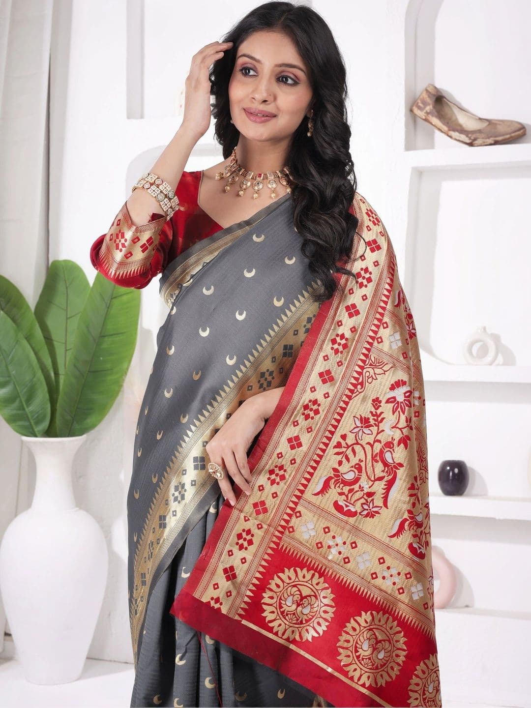 revika Woven Design Zari Art Silk Designer Kanjeevaram Saree thumbnail 2
