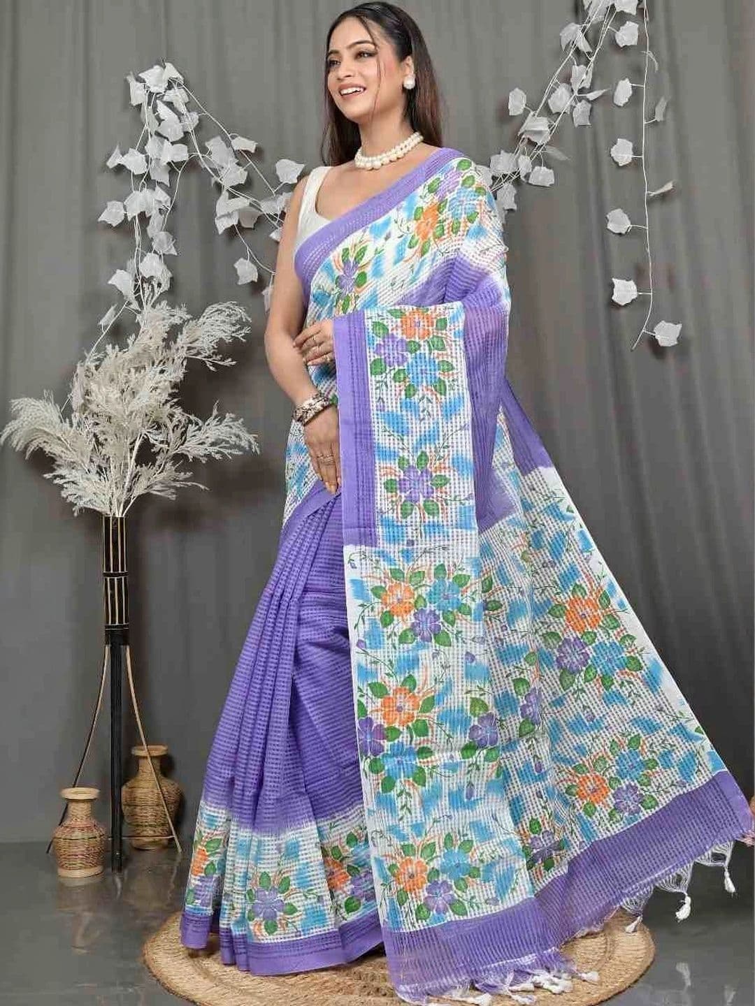 RoyBoni Women Floral Pure Cotton Taant Saree thumbnail 2