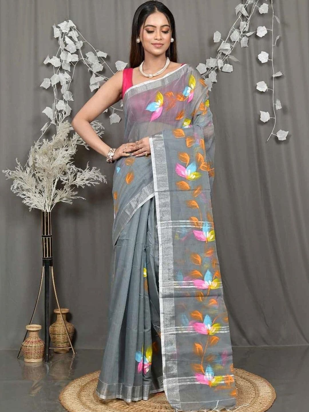 RoyBoni Pure Cotton Taant Saree thumbnail 3