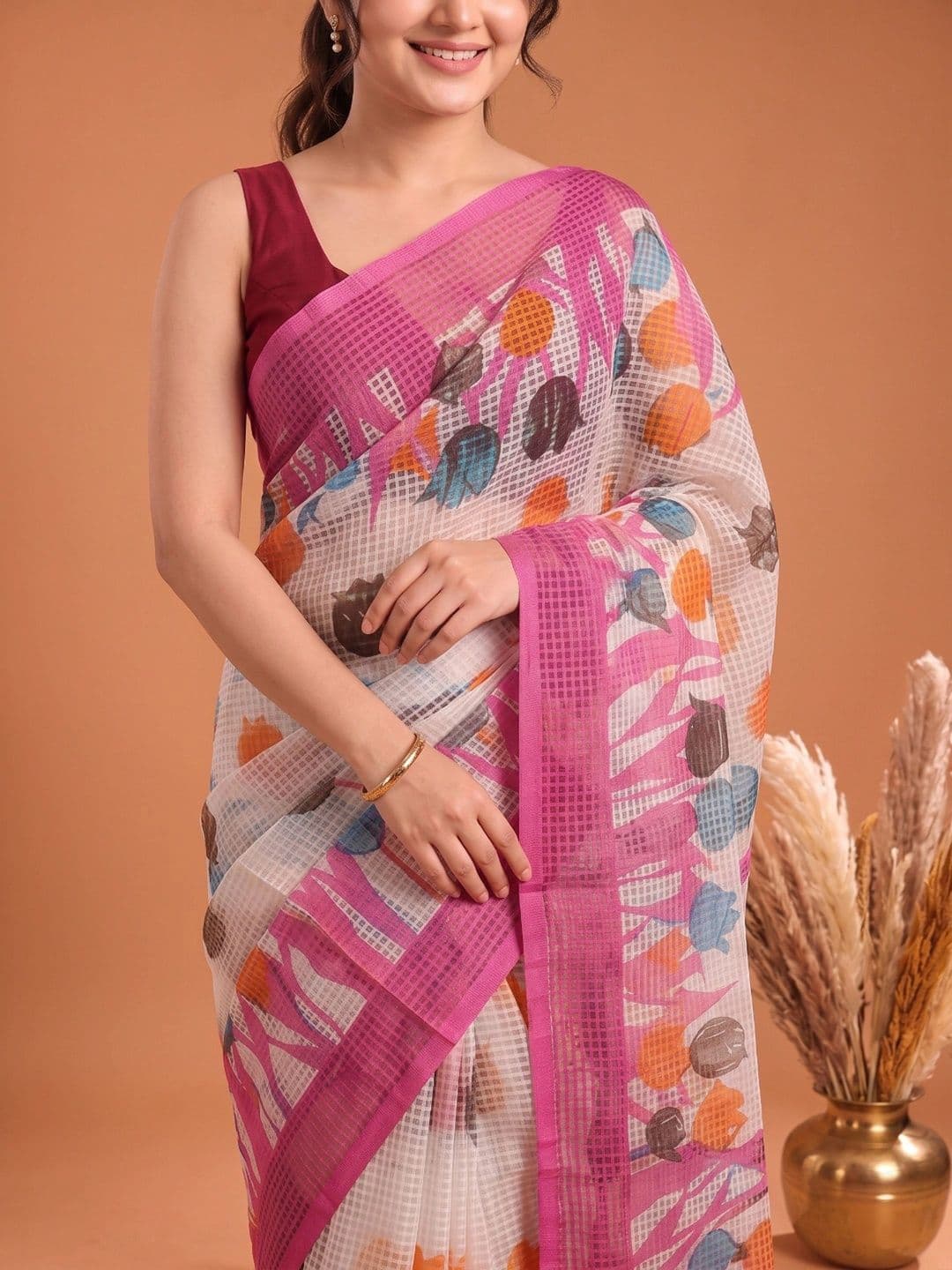 Aparna Floral Pure Cotton Saree thumbnail 2