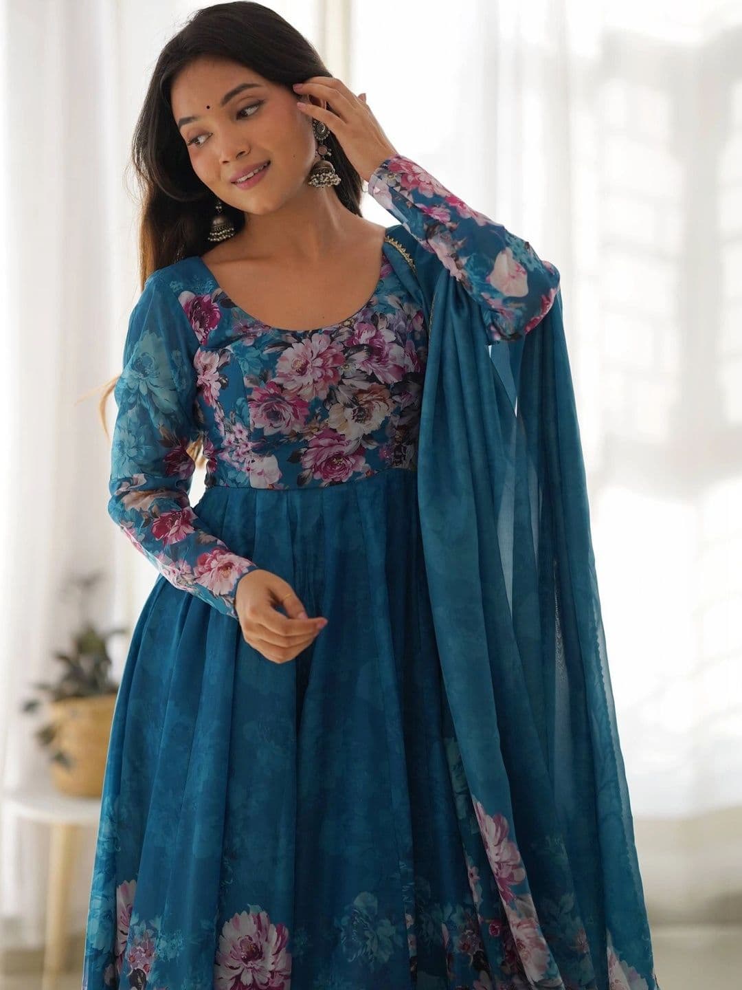 SAJAVAT ETHENIC WEAR Women Floral Printed Regular Kurta with Trousers & With Dupatta thumbnail 7