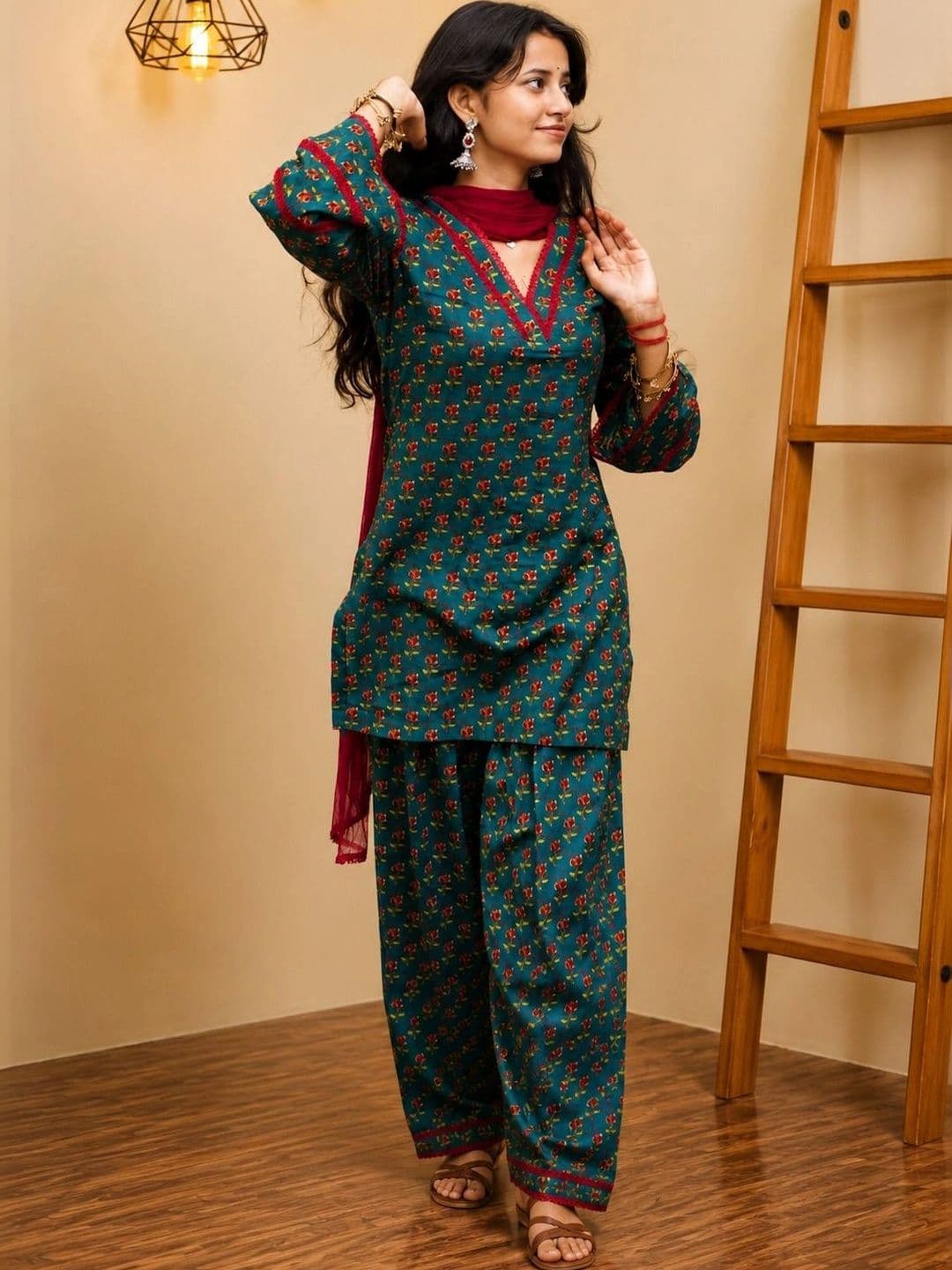 shreeram Women Floral Printed Regular Pure Cotton Kurta with Patiala & With Dupatta - view 1