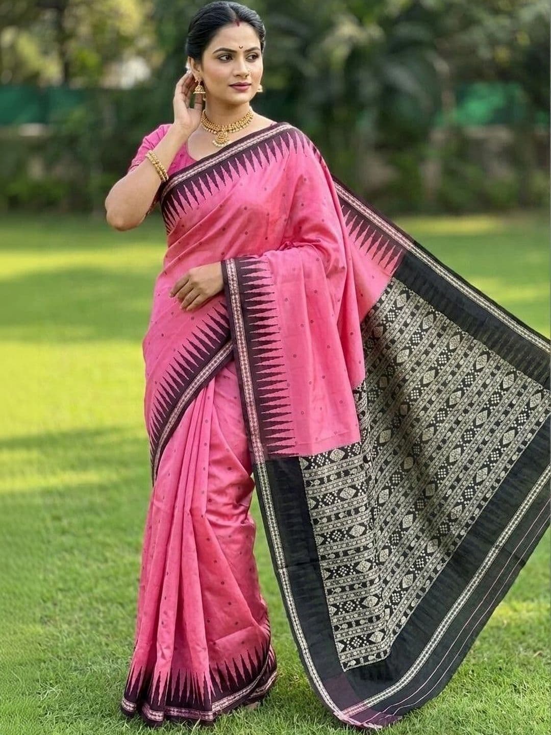 Silk Loomluxe Art Silk Sambalpuri Saree thumbnail 5