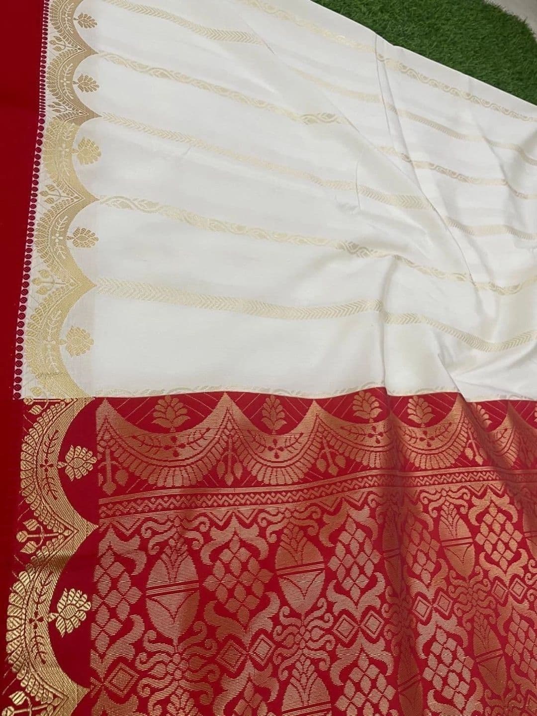 Silk Loomluxe Zari Art Silk Saree thumbnail 4
