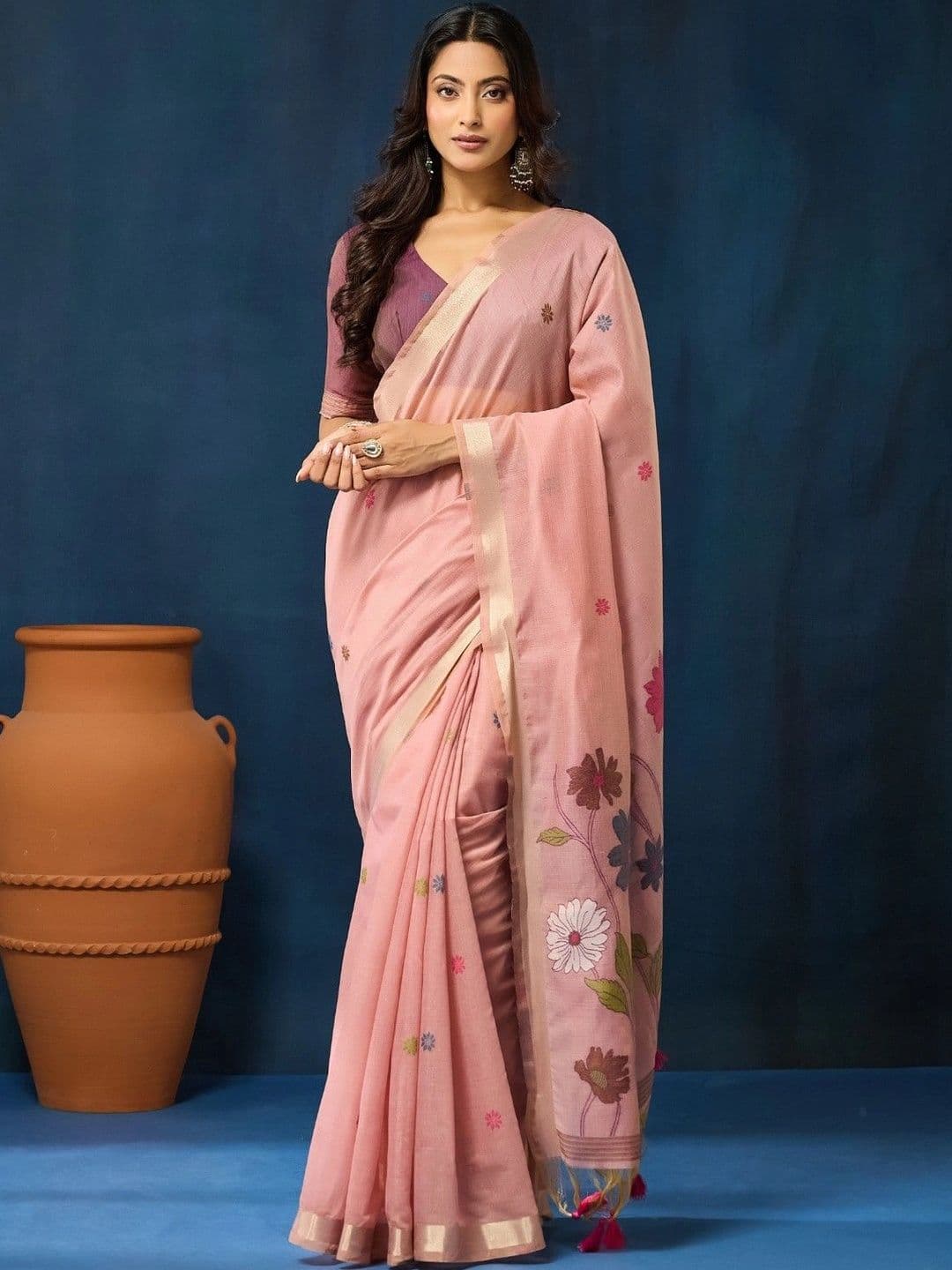 kasee Floral Silk Blend Designer Saree - view 1