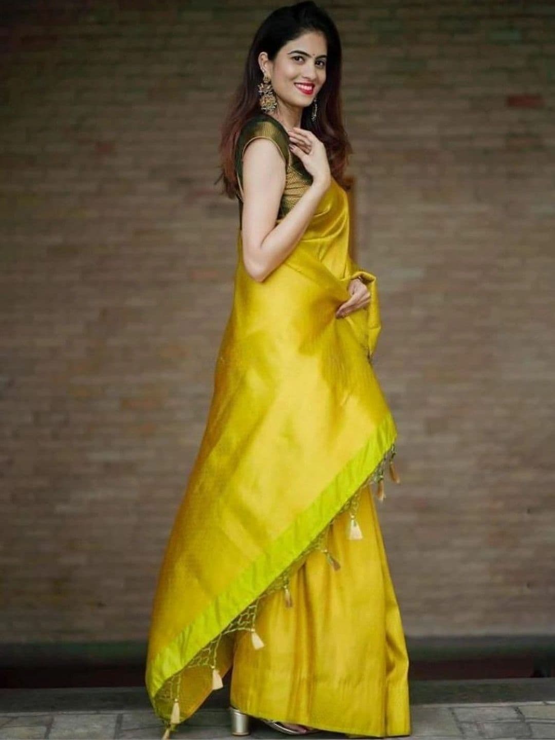 revika Woven Design Art Silk Designer Kanjeevaram Saree thumbnail 4