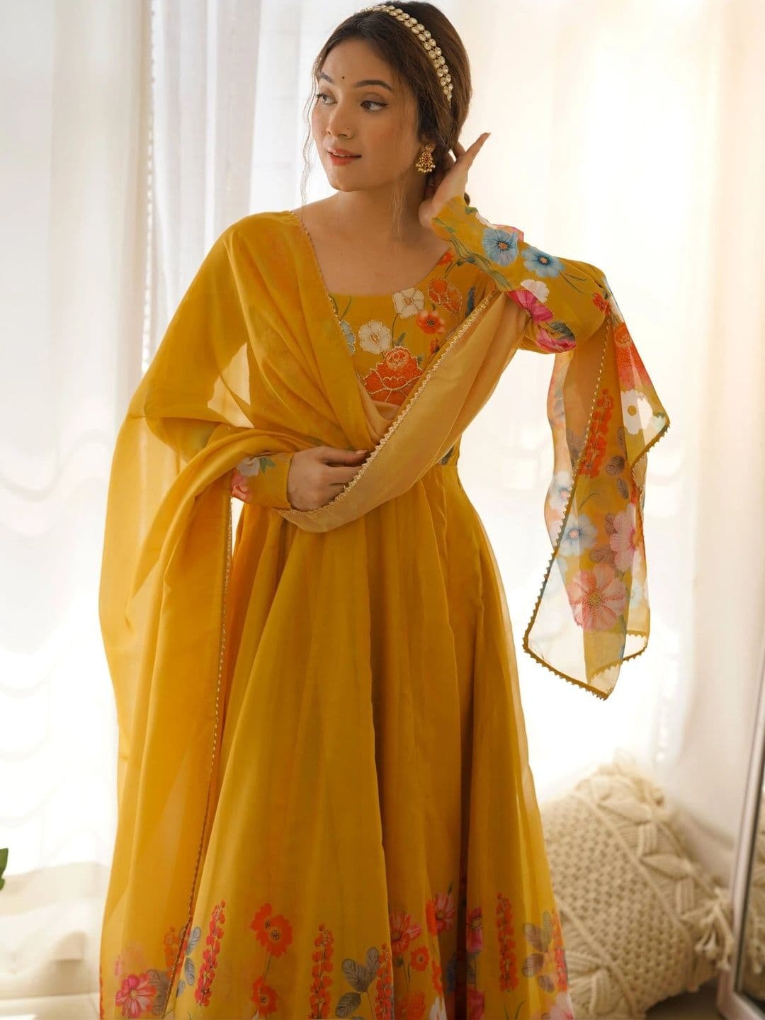 SAJAVAT ETHENIC WEAR Women Floral Printed Empire Kurta with Trousers & With Dupatta thumbnail 6