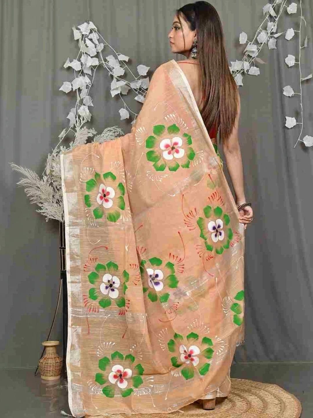 RoyBoni Women Pure Cotton Taant Saree thumbnail 4