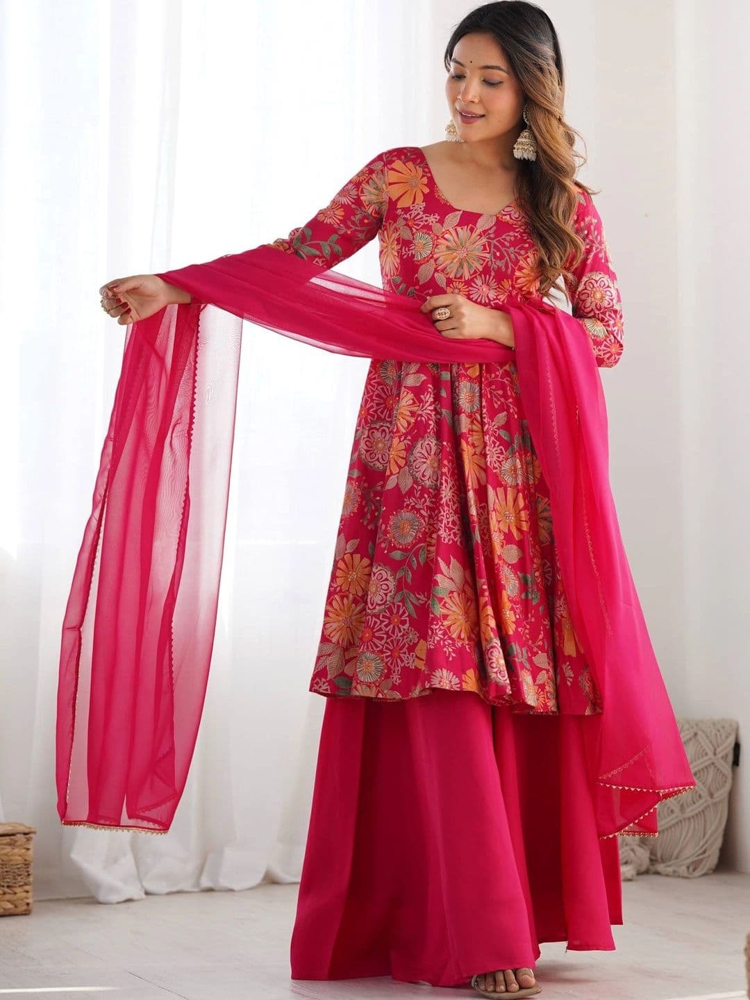 SAJAVAT ETHENIC WEAR Women Floral Printed Regular Chanderi Silk Kurta with Palazzos & With Dupatta thumbnail 4