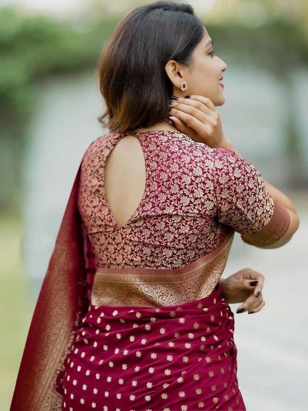 revika Woven Design Zari Art Silk Designer Kanjeevaram Saree thumbnail 5