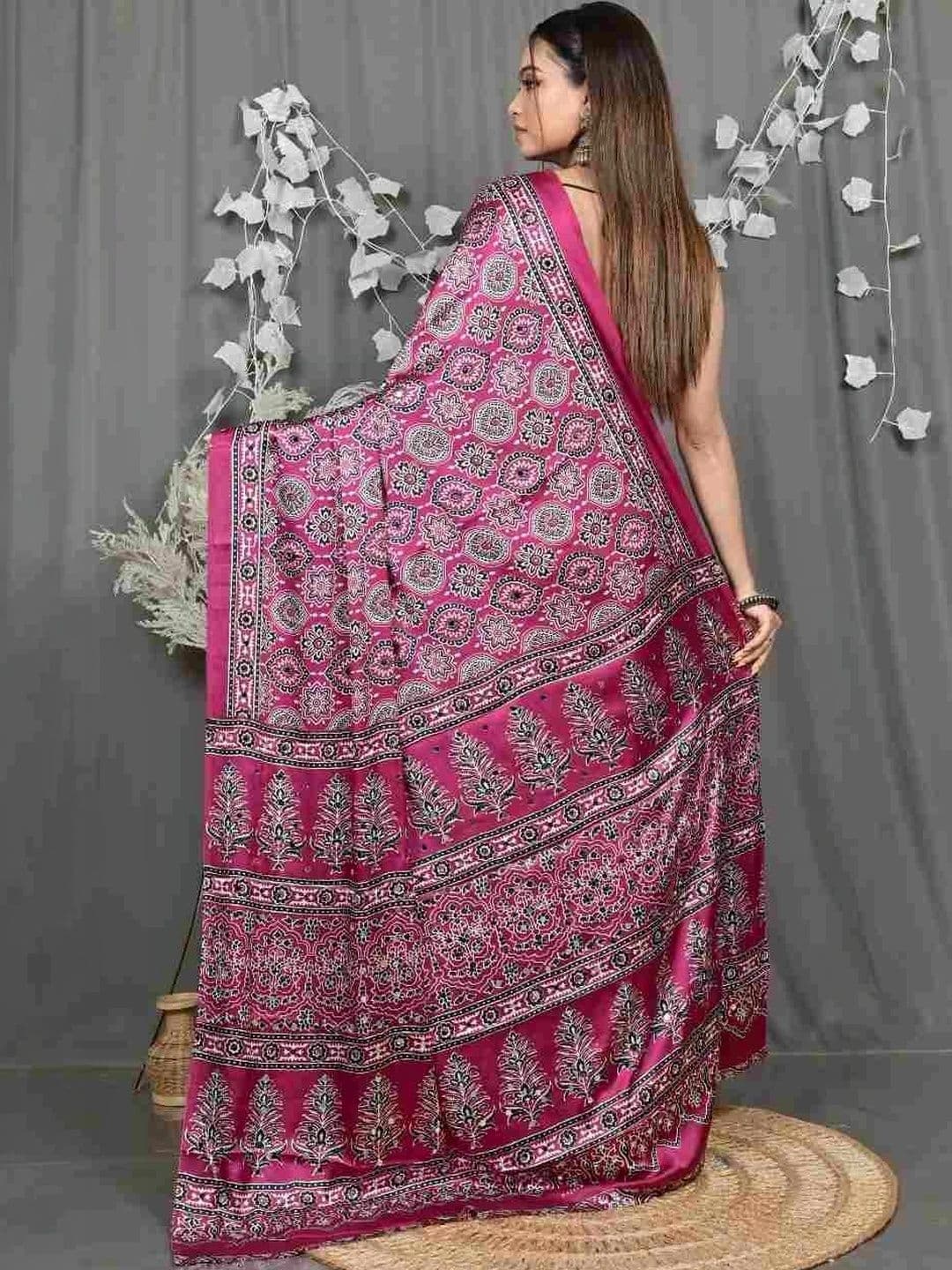 RoyBoni Women Pure Cotton Taant Saree thumbnail 2