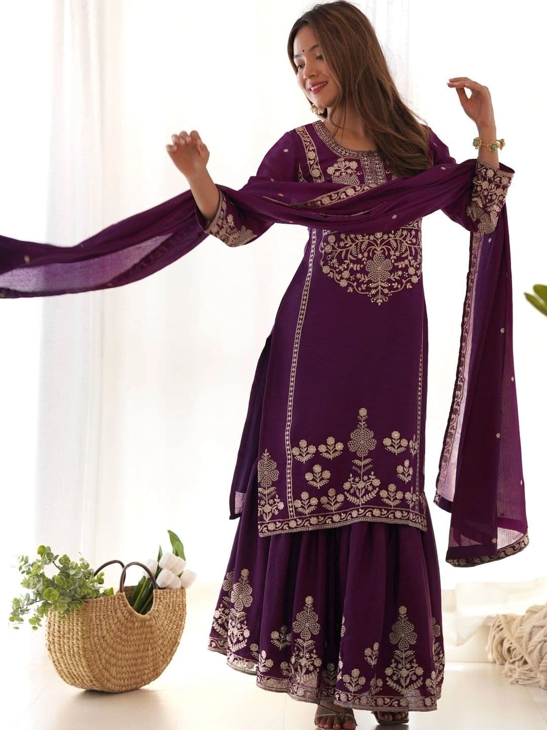 VASTRABELLA Women Ethnic Motifs Embroidered Regular Thread Work Kurta with Sharara & With Dupatta thumbnail 3