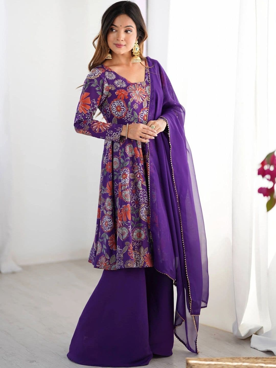 VASTRABELLA Women Floral Printed Empire Chanderi Silk Kurta with Palazzos & With Dupatta thumbnail 3
