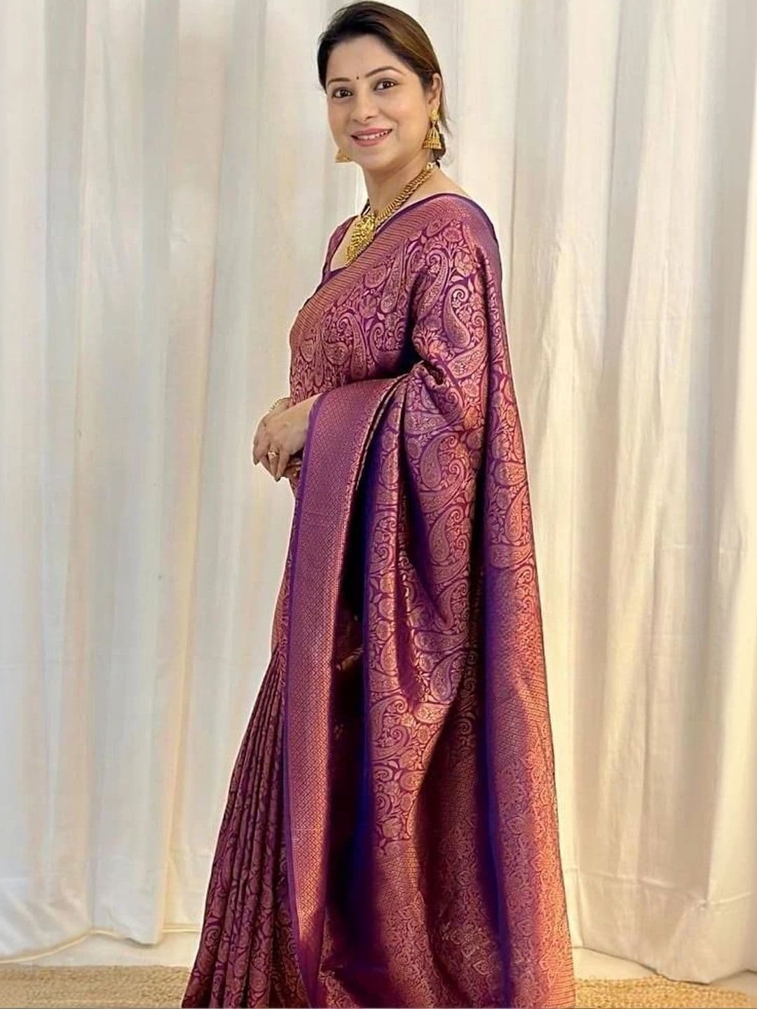 revika Woven Design Zari Art Silk Designer Kanjeevaram Saree thumbnail 3