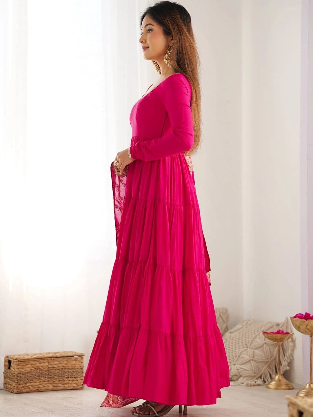 VASTRABELLA Women Tiered Chanderi Silk Kurta With Dupatta thumbnail 5