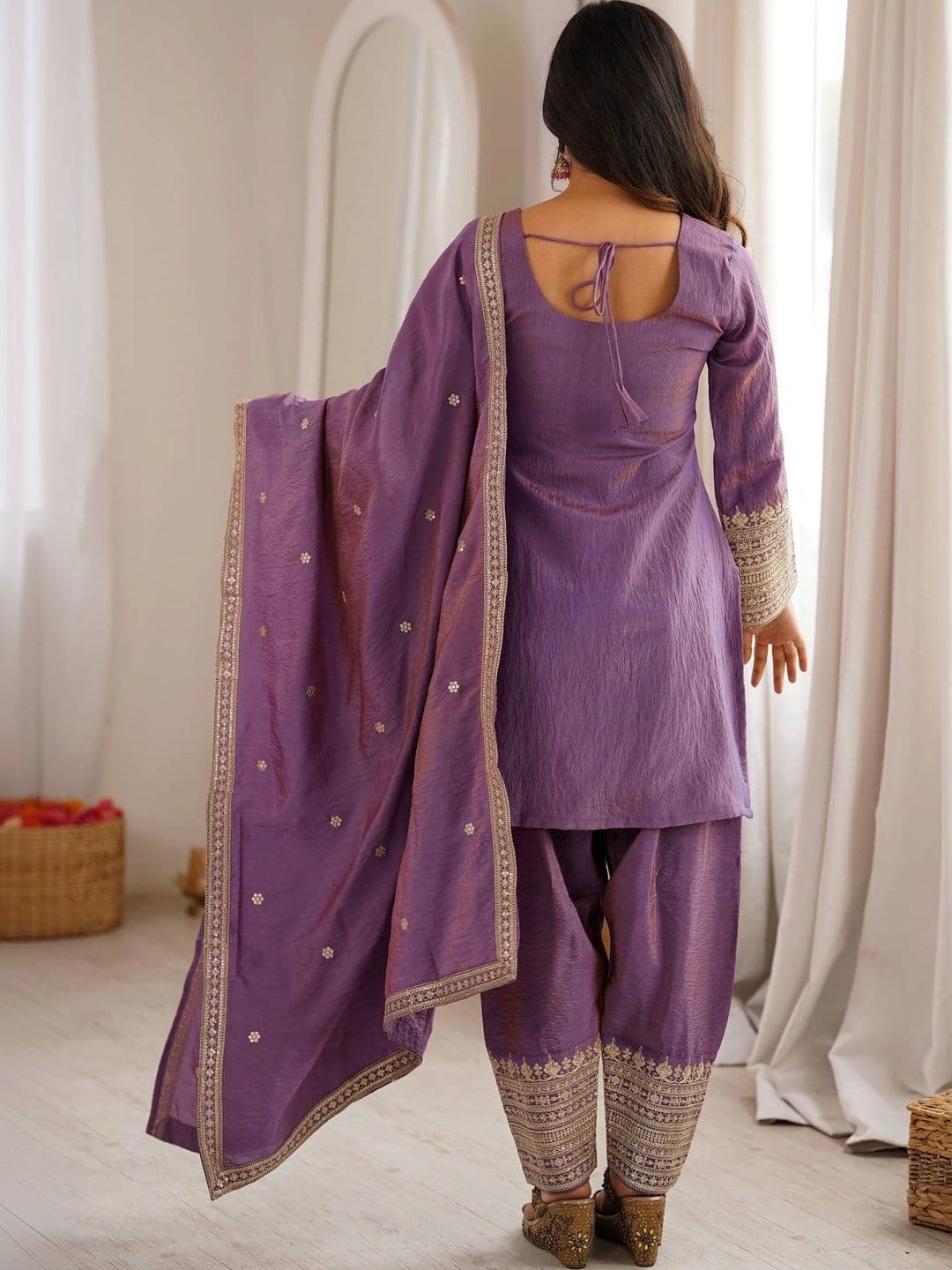 VASTRABELLA Women Ethnic Motifs Embroidered Regular Thread Work Kurta with Patiala & With Dupatta thumbnail 5