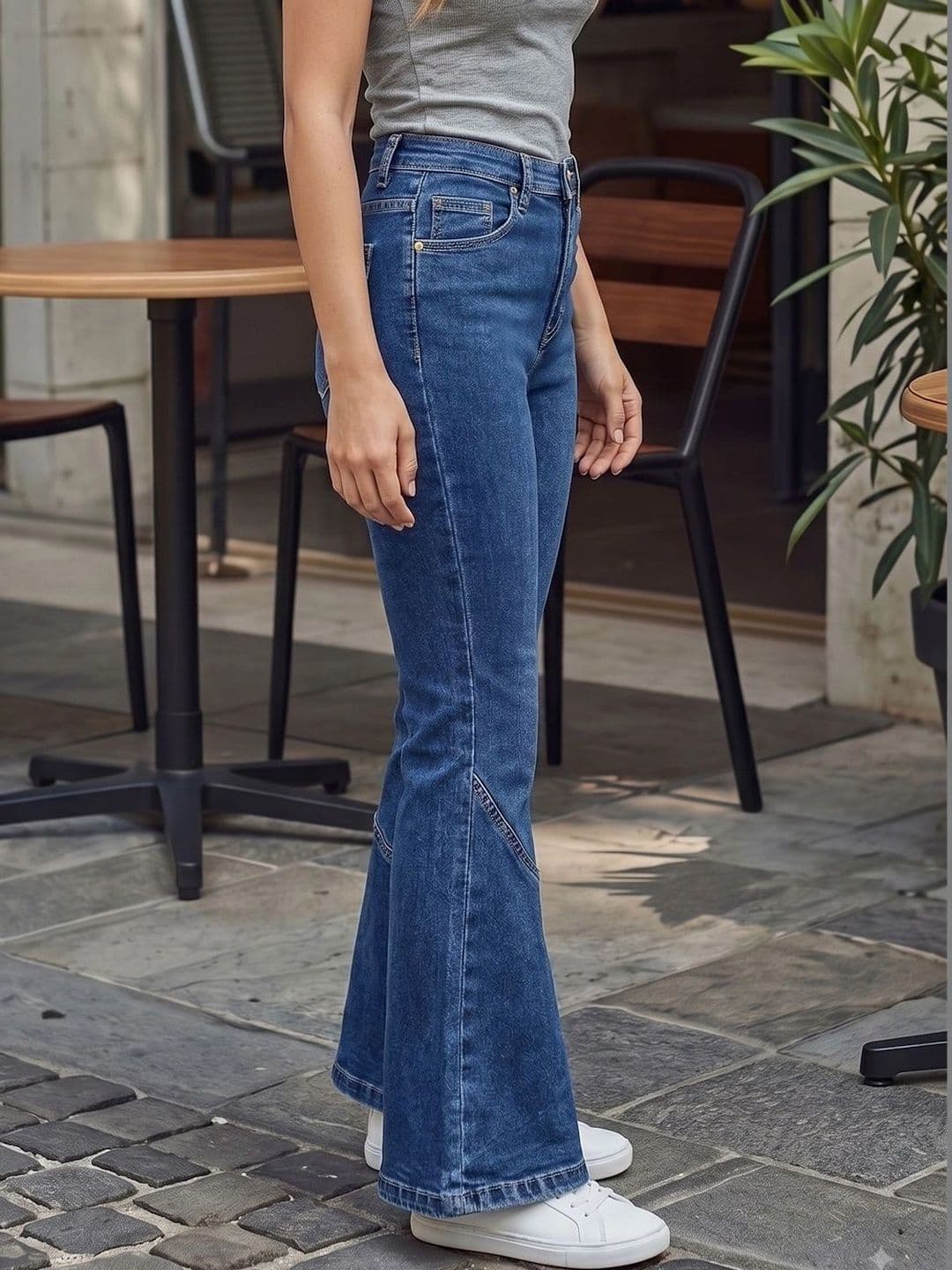 Style Quotient Women Classic Flared High-Rise Light Fade Stretchable Jeans thumbnail 4