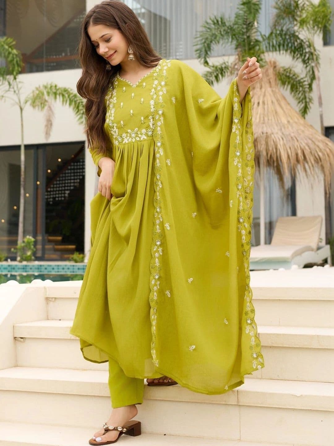 SMITSAREE Women  Motifs Embroidered Empire Thread Work Kurta with Trousers & With Dupatta thumbnail 2