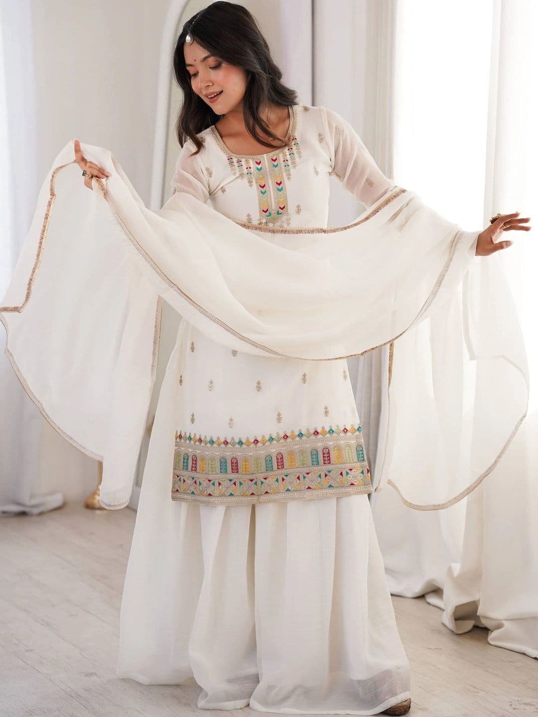 VASTRABELLA Women Ethnic Motifs Embroidered Regular Thread Work Kurta with Palazzos & With Dupatta thumbnail 5