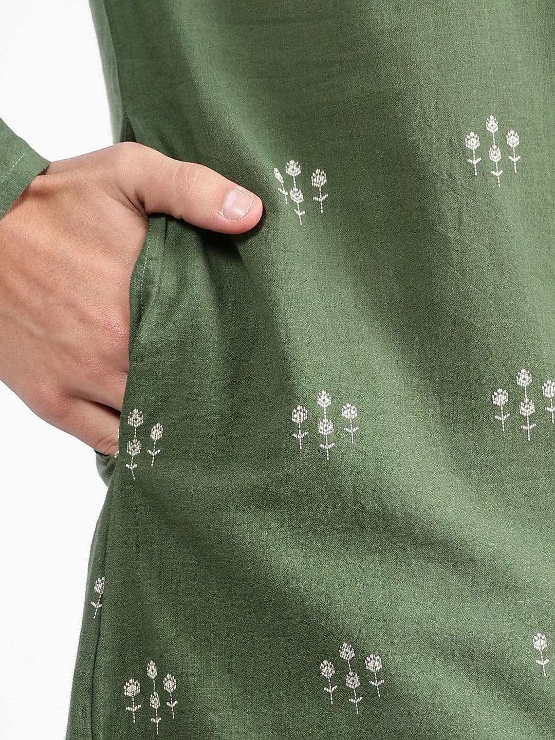 Anouk Men Floral Embroidered Indie Prints Kurta thumbnail 5