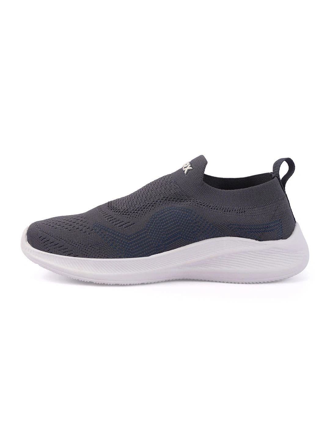 HRX by Hrithik Roshan Men Textured Sneakers thumbnail 3