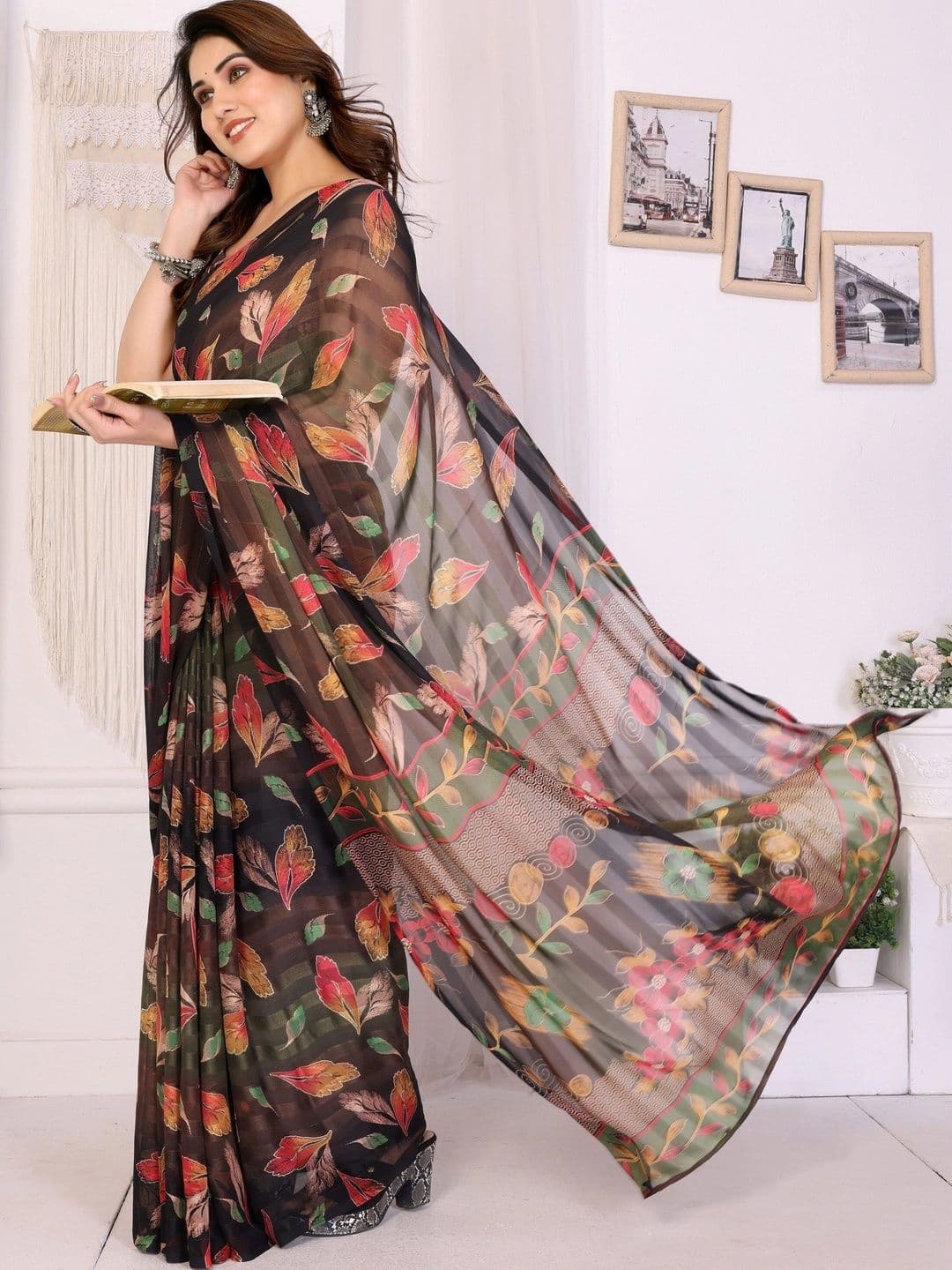 Owee Floral Pure Chiffon Designer Saree thumbnail 4
