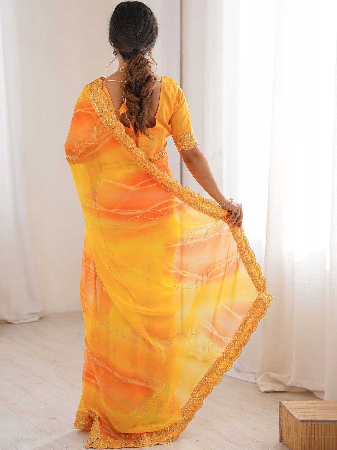 Mitera Leheriya Pure Georgette Saree thumbnail 3