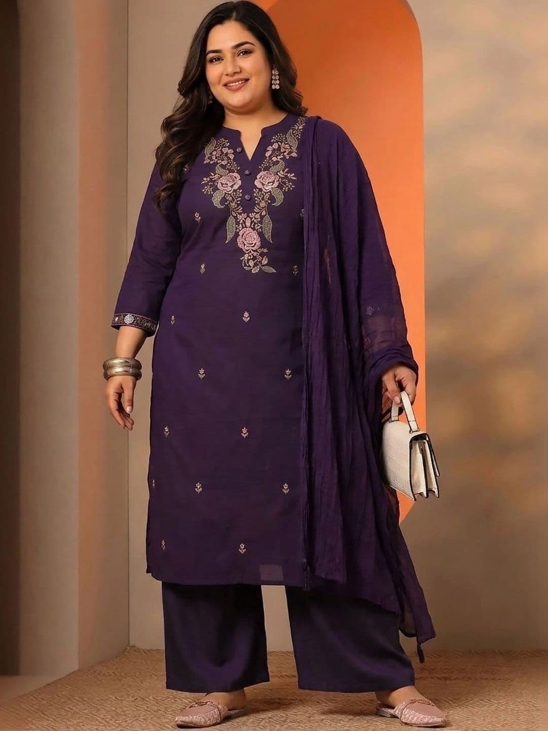 Sangria Women Floral Embroidered Regular Thread Work Kurta with Palazzos & With Dupatta thumbnail 3