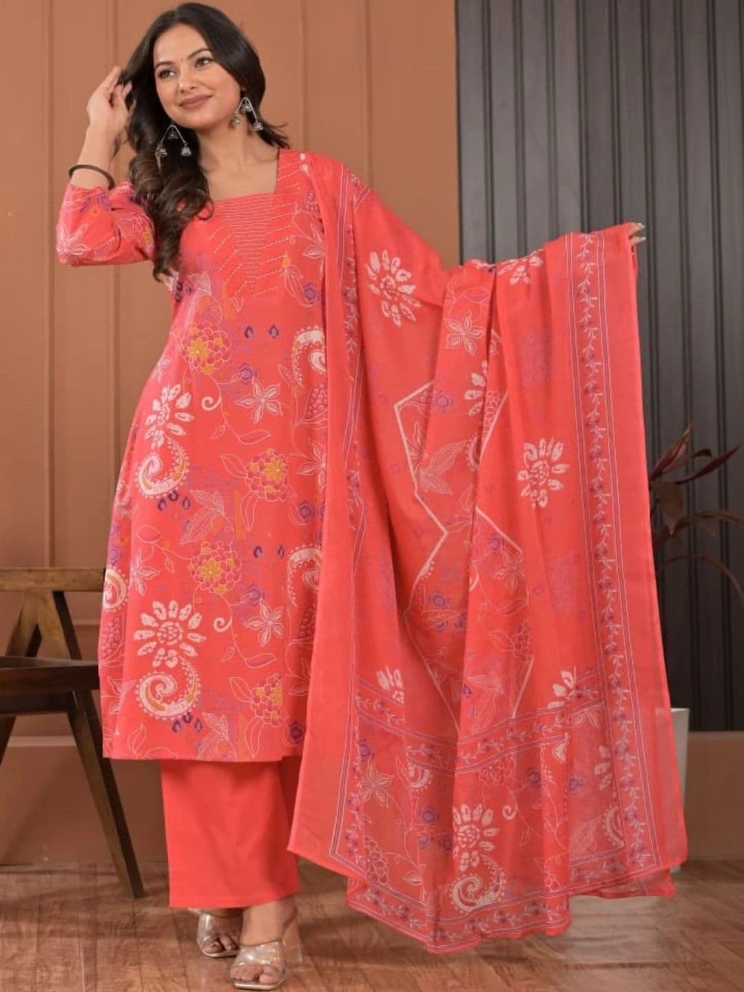 HERE&NOW Women Floral Printed Regular Pure Cotton Kurta with Palazzos & With Dupatta thumbnail 5
