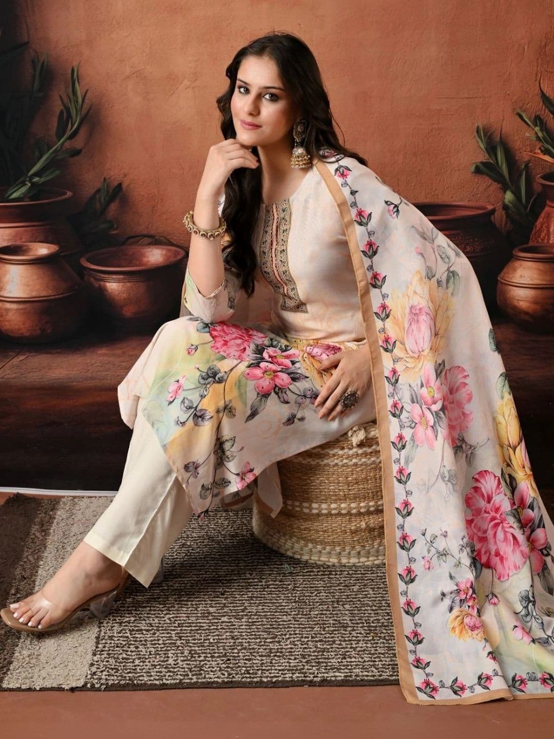 Encourage Women Floral Printed Regular Thread Work Kurta with Trousers & With Dupatta thumbnail 2