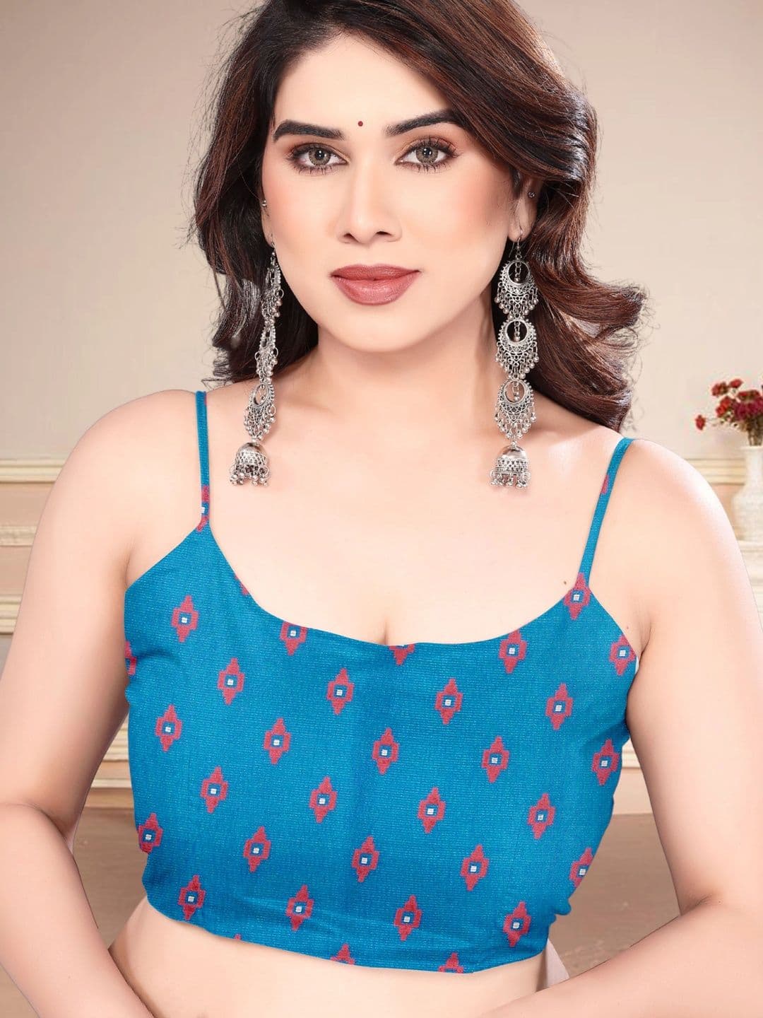 Owee Floral Pure Chiffon Designer Saree thumbnail 4