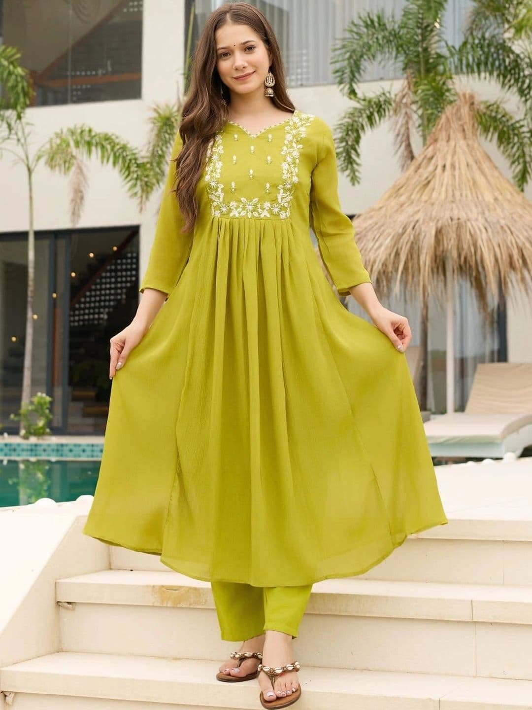 SMITSAREE Women  Motifs Embroidered Empire Thread Work Kurta with Trousers & With Dupatta thumbnail 3