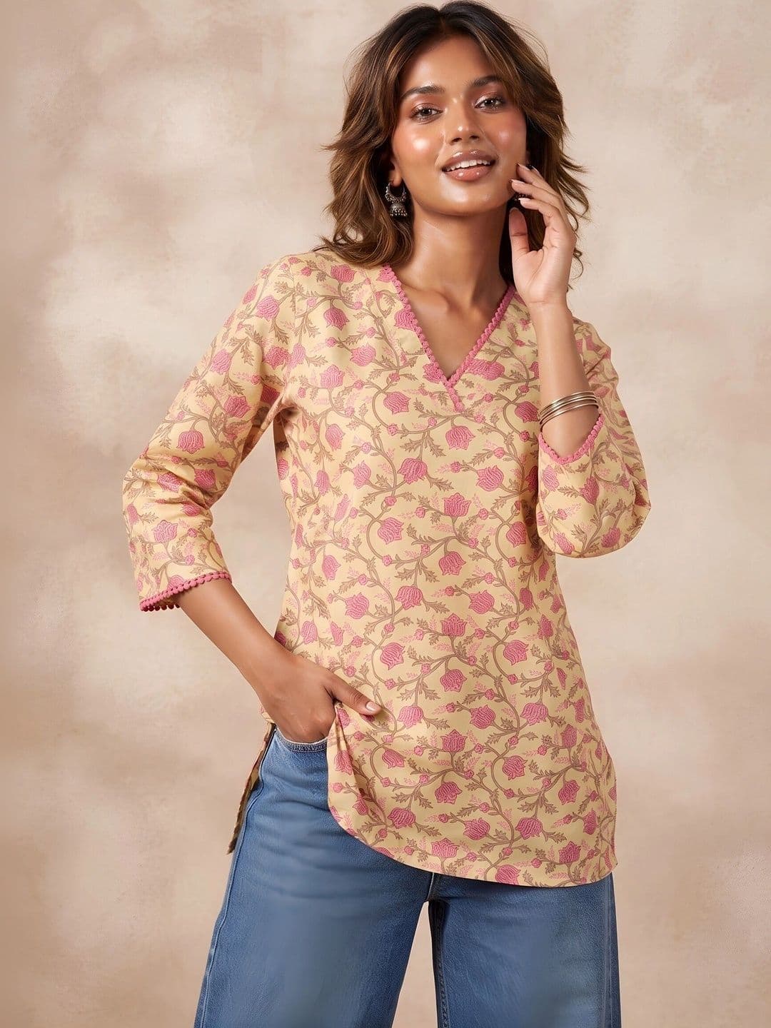 fusion by glitchez Floral Printed V-Neck Pure Cotton Kurti - view 1