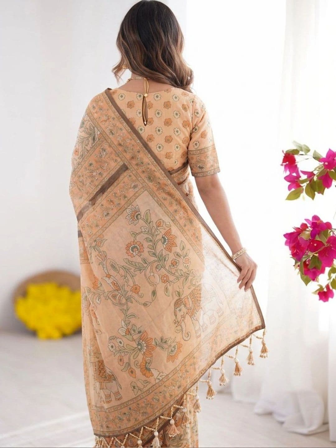HOUSE OF PRANSHI Paisley Linen Blend Jamdani Saree thumbnail 3