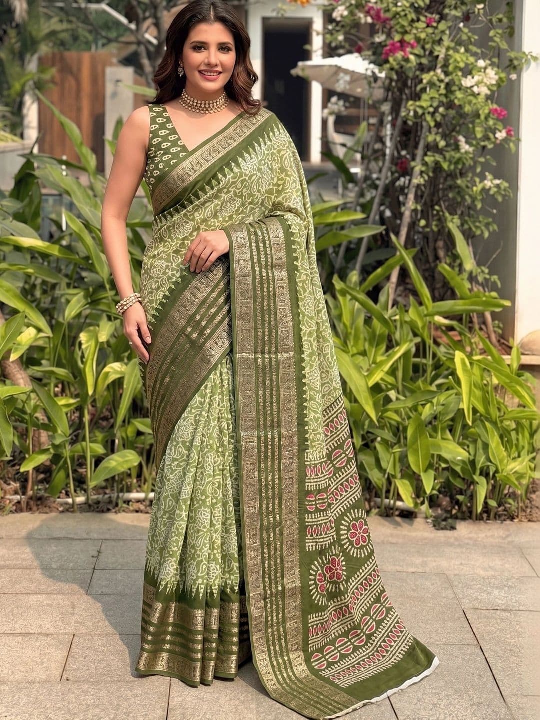 Owee Zari Silk Blend Designer Saree - view 1