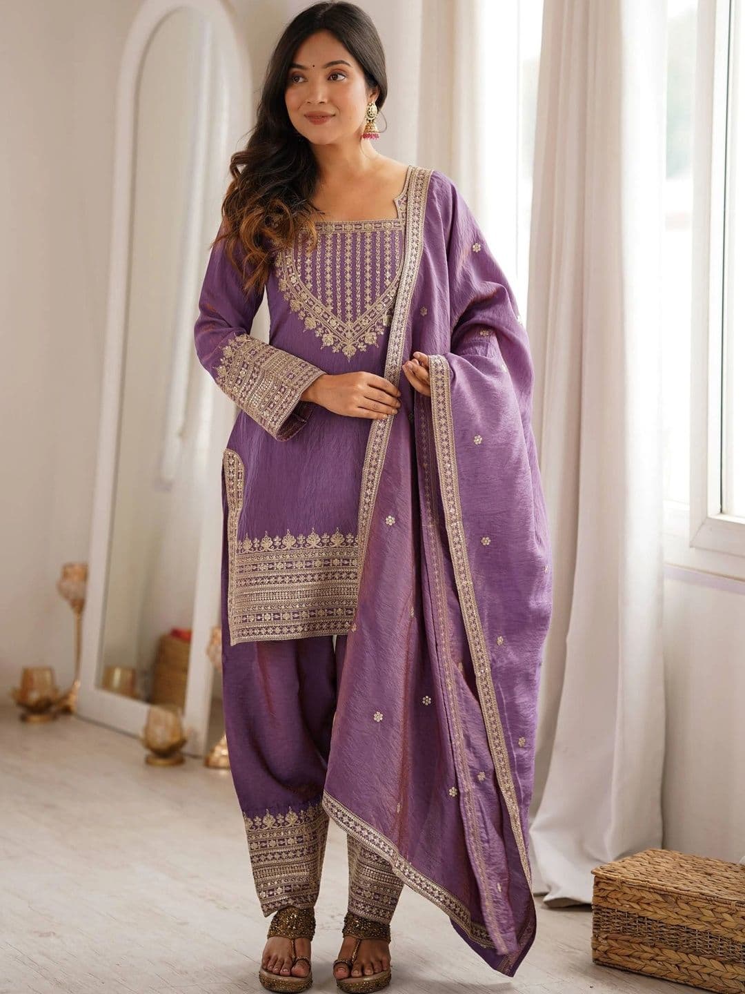 VASTRABELLA Women Ethnic Motifs Embroidered Regular Thread Work Kurta with Patiala & With Dupatta - view 1