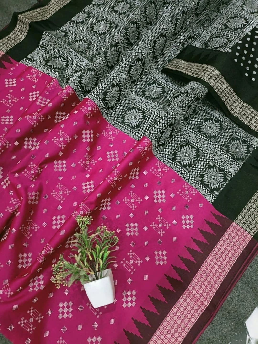 SHOPSILK Woven Design Art Silk Sambalpuri Saree thumbnail 4