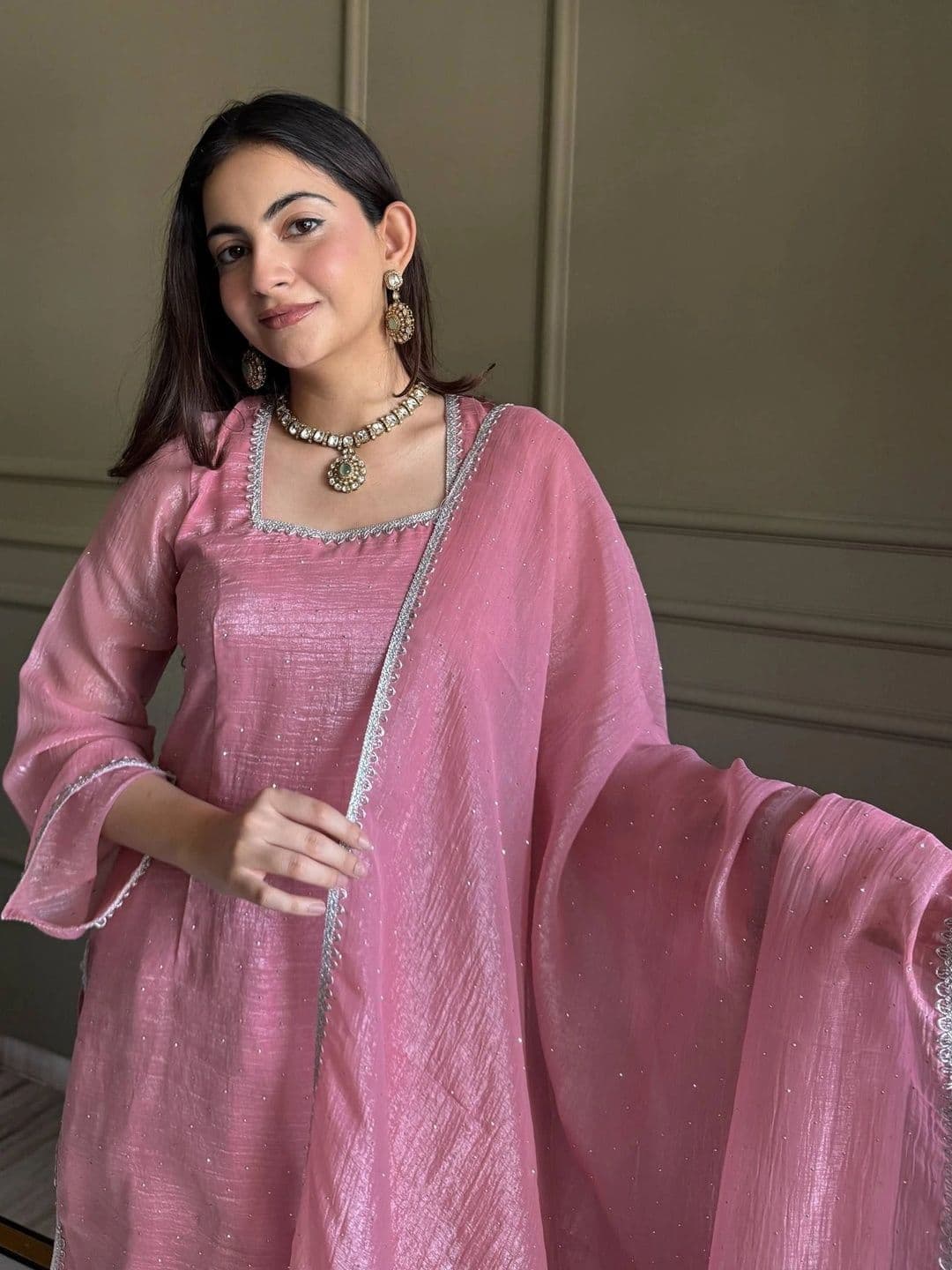 VASTRABELLA Women Regular Kurta with Patiala & With Dupatta thumbnail 5