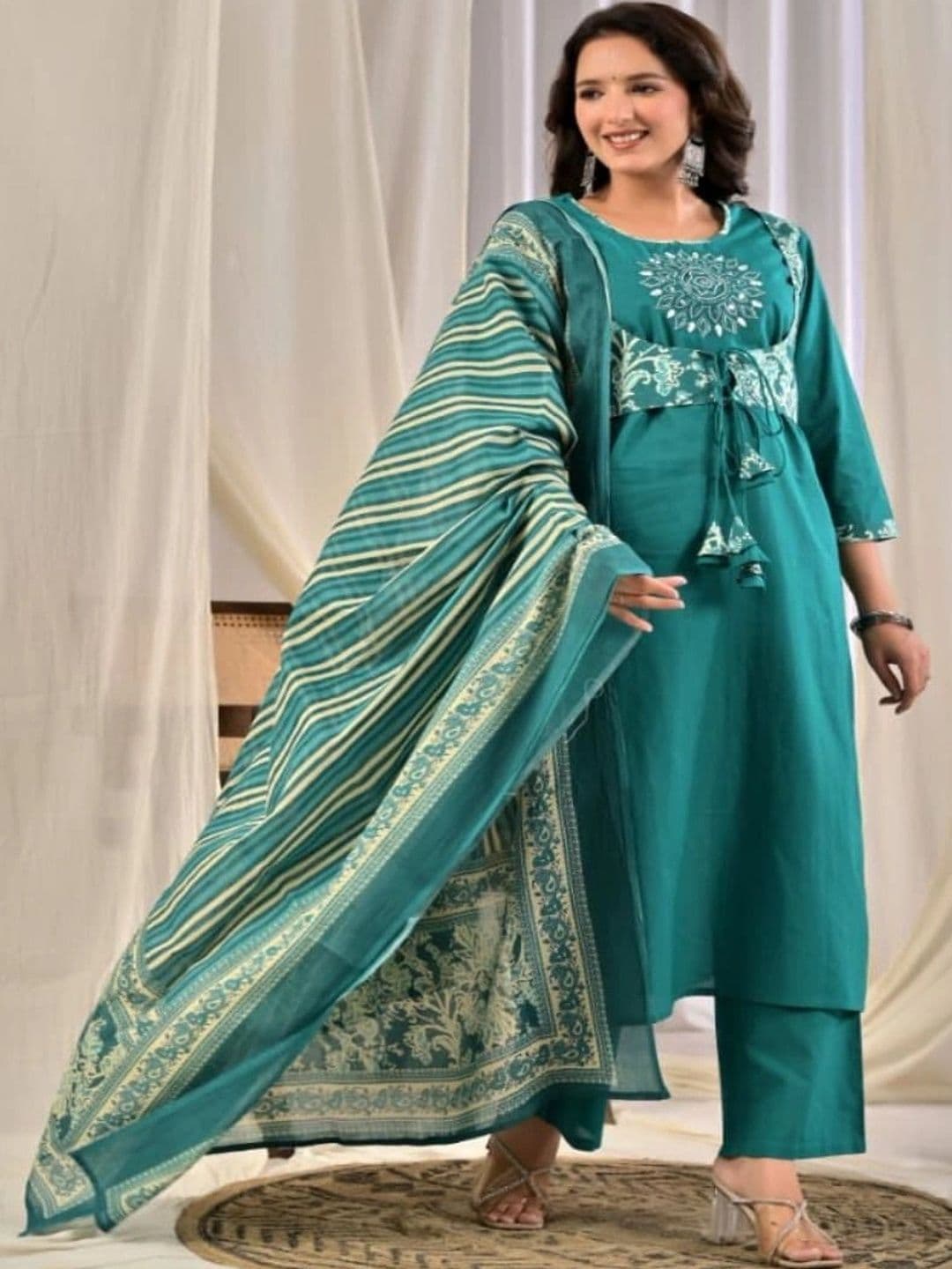 HERE&NOW Women Ethnic Motifs Embroidered Regular Thread Work Pure Cotton Kurta with Trousers & With Dupatta thumbnail 5
